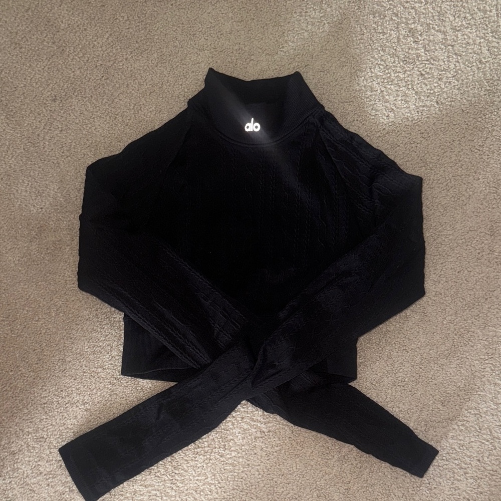 Alo Black Long Sleeve Top